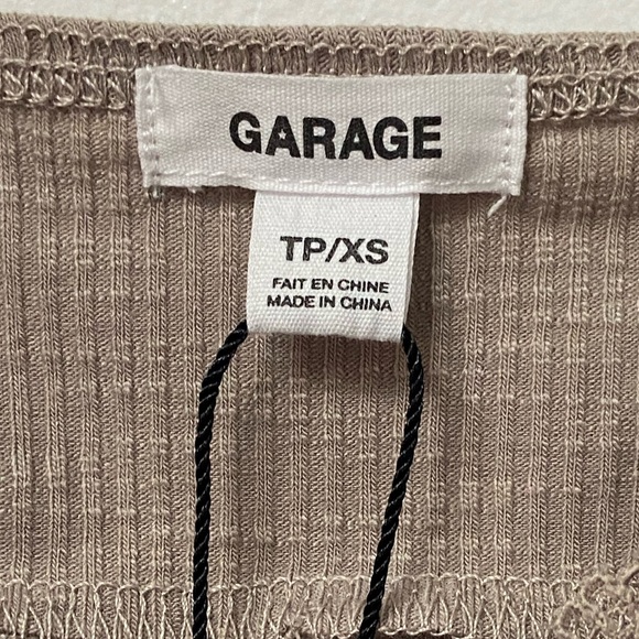 Garage Ribbed Crop Cami NWT - Picture 3 of 4